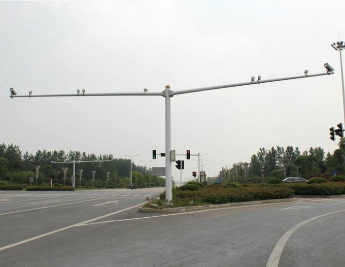 Structural Steel CCTV Camera Mounting Pole Dual Arms VMS Cantilever 6m Traffic Signal Light Pole