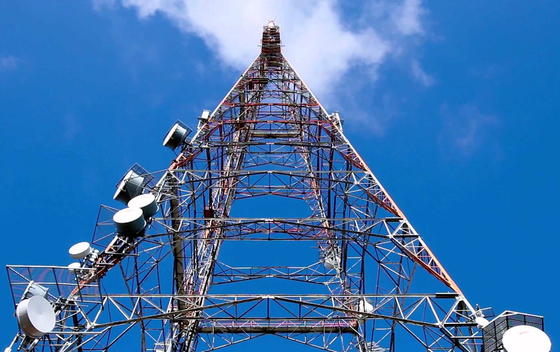 Galvanized Steel Self-support Lattice Mast 5G Telecom Tower 45m