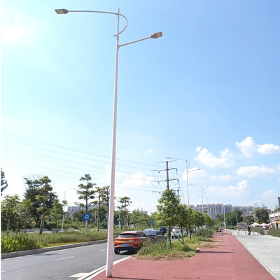 Versatile Q235B Galvanised Street Light Pole Wind Resistance